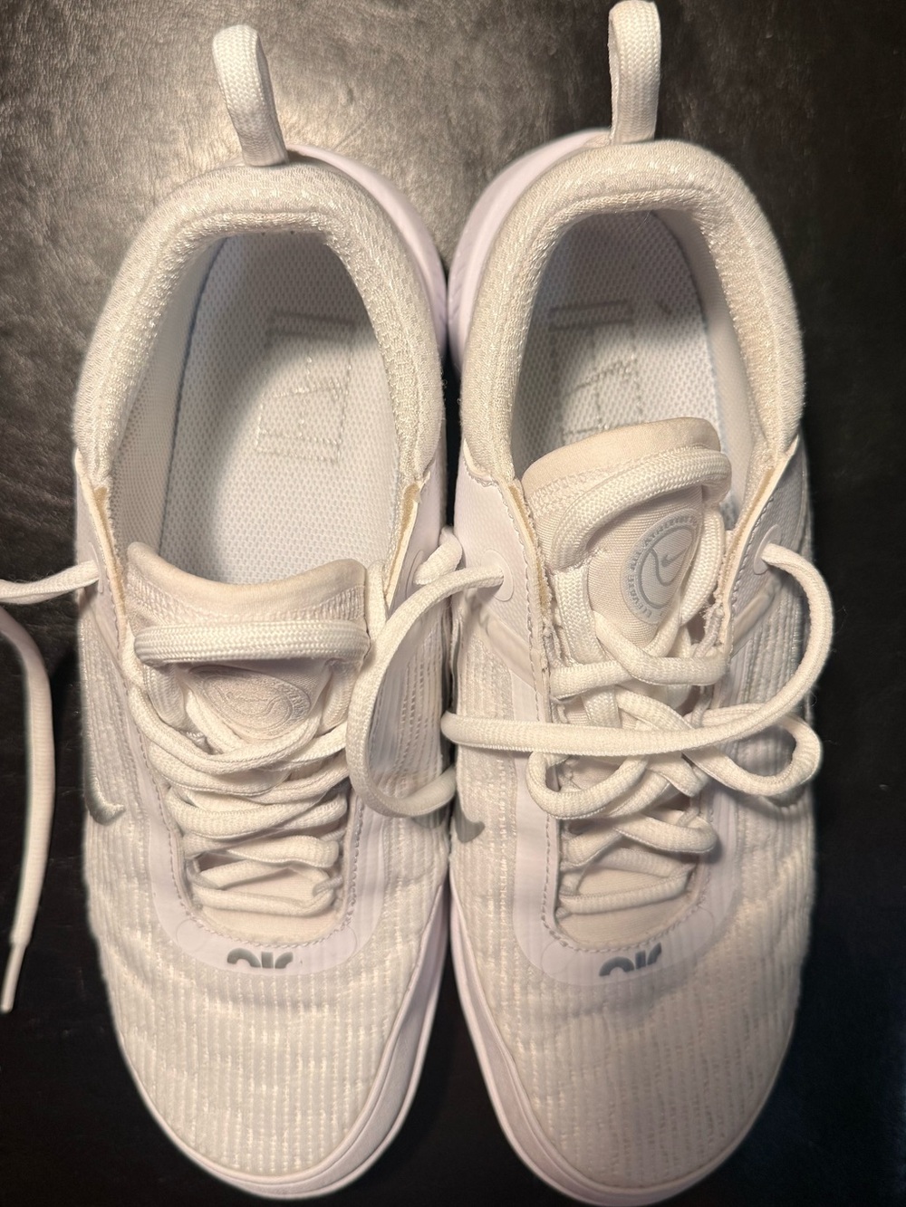 Nike Women's Zoom Court NXT Tennis Shoes Style Size 9 - Picture 3 of 12